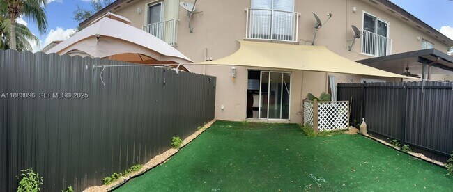 Building Photo - 17018 SW 138th Ct