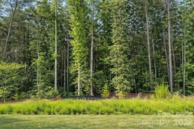 Building Photo - 7870 Iron Rd