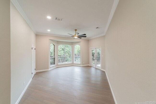 Building Photo - 18605 Elmbrook