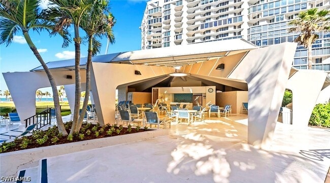 Building Photo - 4031 Gulf Shore Blvd N