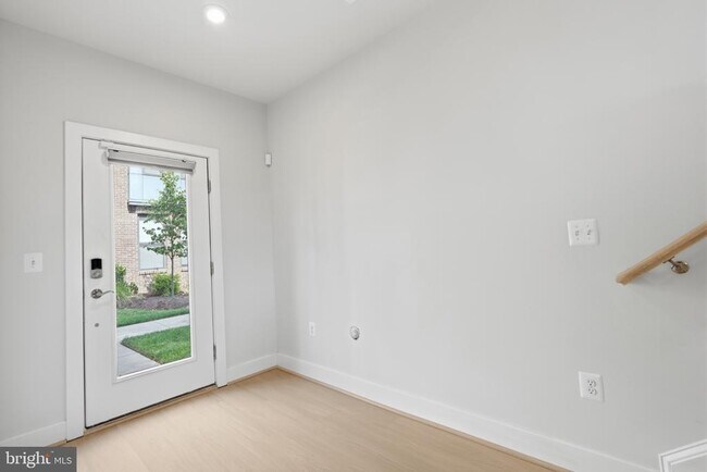 Building Photo - 2389 Liberty Lp