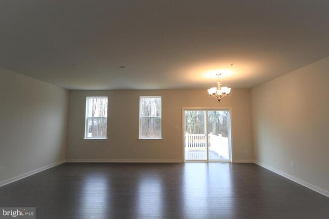Building Photo - 111 Wynstone Ct