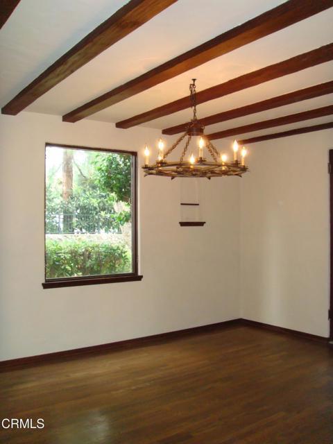 Building Photo - 640 Knight Way