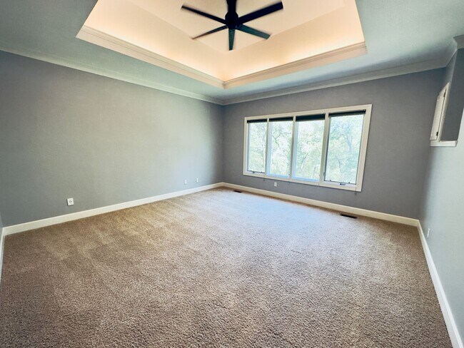 Building Photo - {6411} Enchanted Lake Estates + Updated Kitchen, Fresh Paint Throughout +  Main Floor Primary Bed...