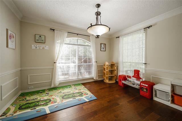 Building Photo - 100 Hearthwood Dr