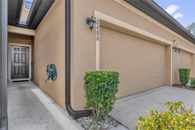 Building Photo - 2480 Seven Oaks Dr