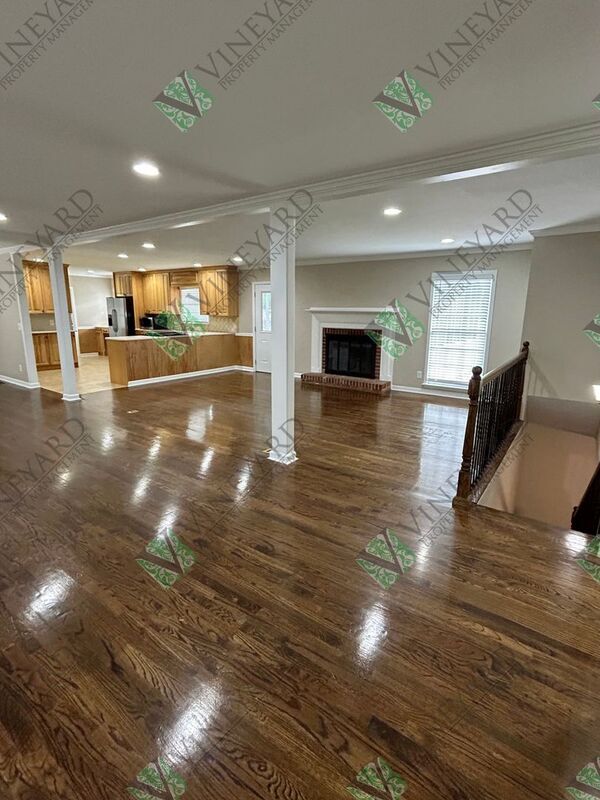 Building Photo - 1534 Collier Dr SE