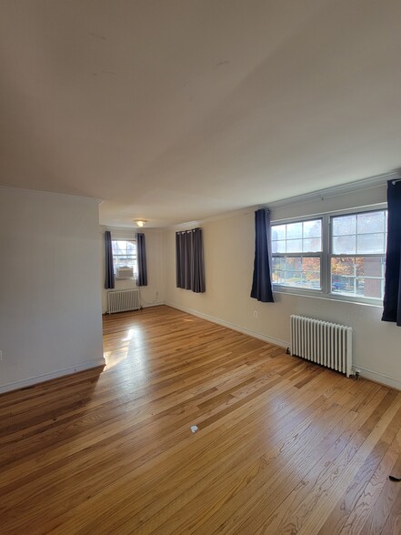 Dining Room/Living - 5216 8th Rd S
