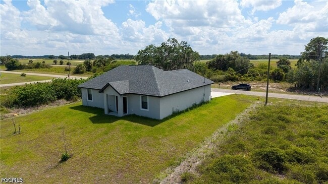 Building Photo - 3013 Adcock Dr