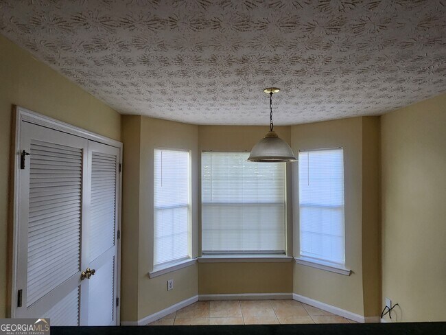 Building Photo - 5748 Wellborn Creek Dr