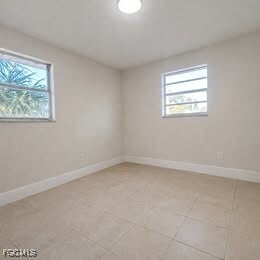 Building Photo - 706 Karlov St