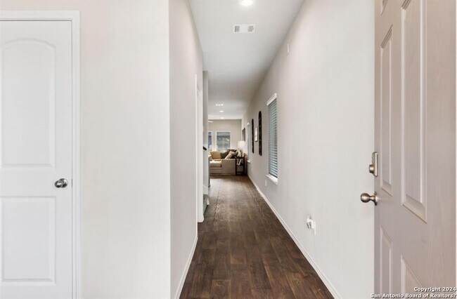 Building Photo - 13911 Great Pnes Ct