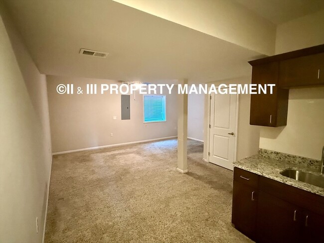 Building Photo - 7888 W 158th Ct