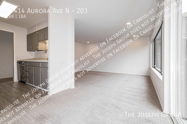 Building Photo - 19414 Aurora Ave N