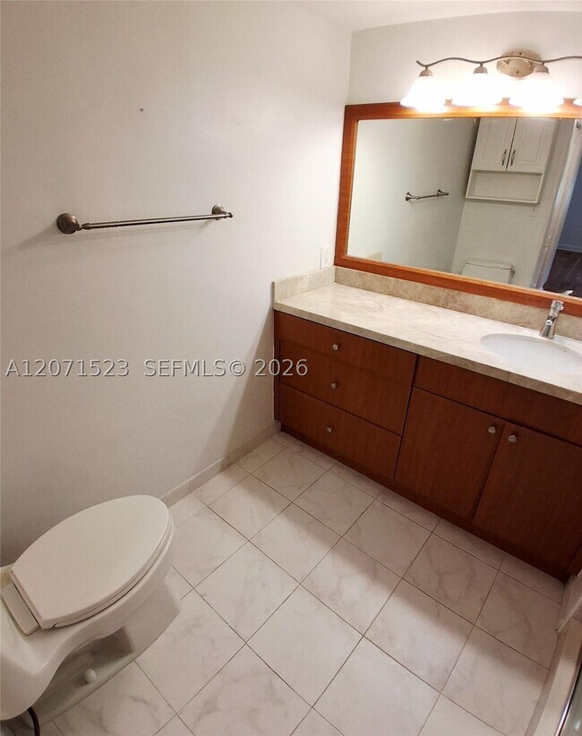 Building Photo - 4621 NW 97th Ct
