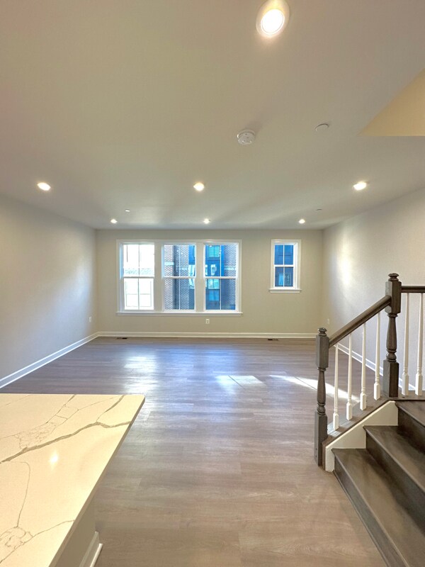 Building Photo - 7302 Mountaineer Dr