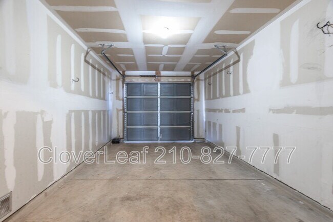 Building Photo - 3550 Sage Meadow