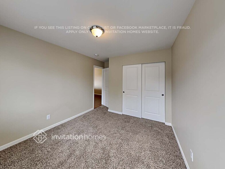 Building Photo - 19106 19th Ave Ct E