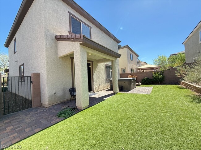 Building Photo - 7417 Amesbury St