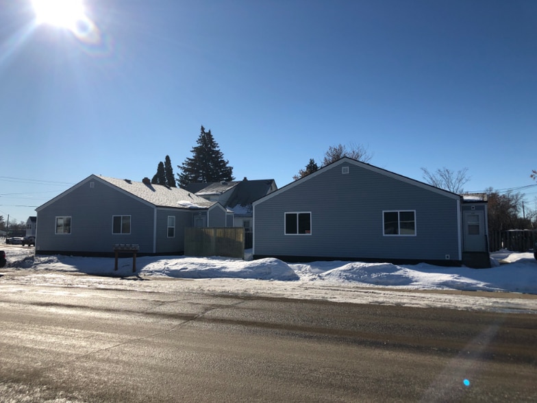 Primary Photo - 604 5th St SW