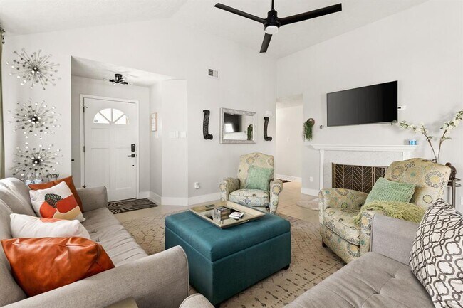 Building Photo - 5400 Alexis Cove