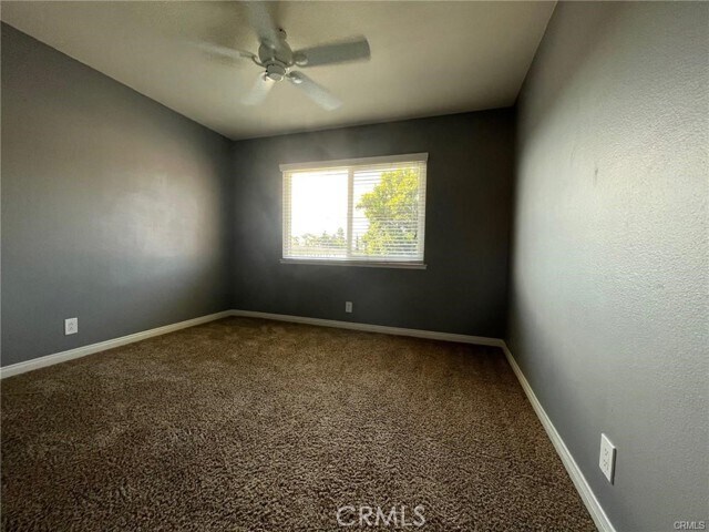 Building Photo - 25502 Goldenspring Dr