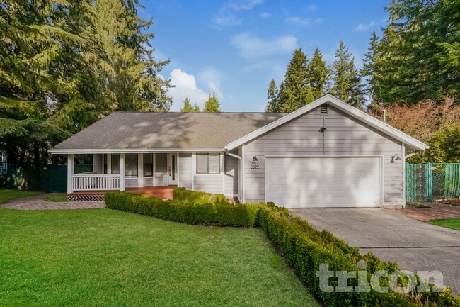 Building Photo - 3899 SE Harriet St