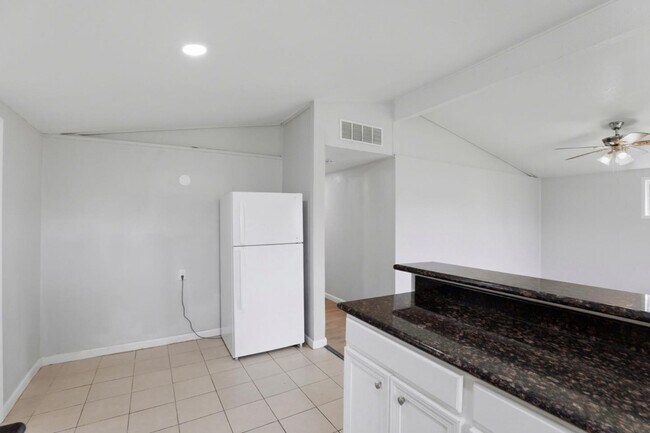 Building Photo - 5741 39th St