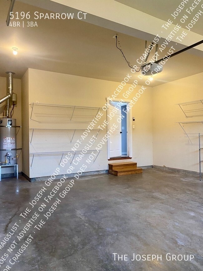 Building Photo - 5196 Sparrow Ct