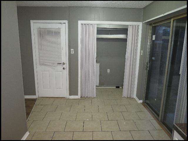 Building Photo - 4624 Manchester Dr