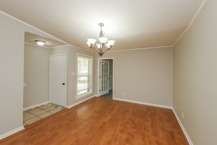 Building Photo - 102 Griffith Ave