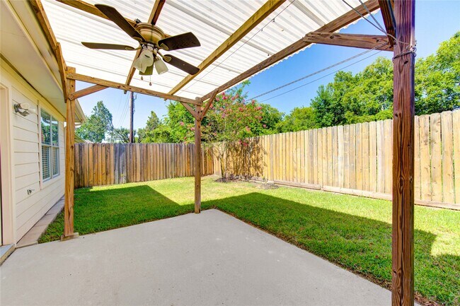 Building Photo - 6323 Canyon Rock Way