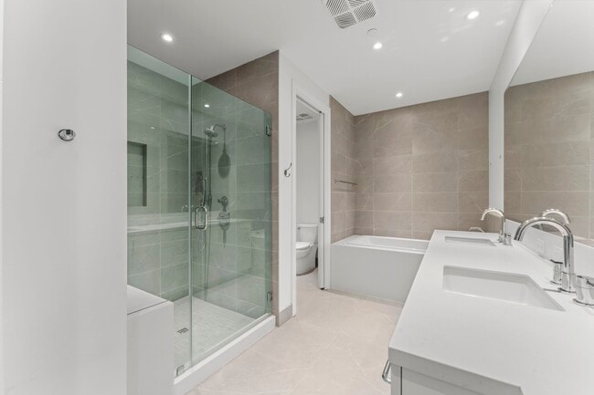 Building Photo - 2323 W Main St