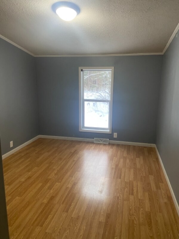 Building Photo - 669 Murner Rd