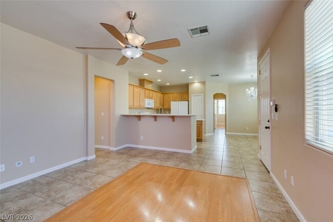 Building Photo - 6840 Frances Celia Ave