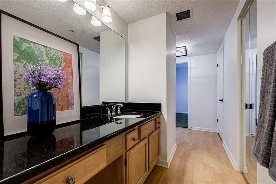 Building Photo - 199 14th St NE