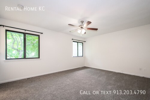 Building Photo - 7920 W 113th Terrace