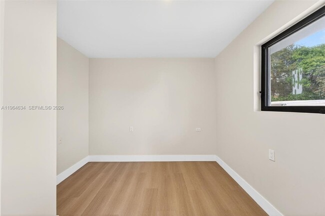 Building Photo - 555 NW 94th St