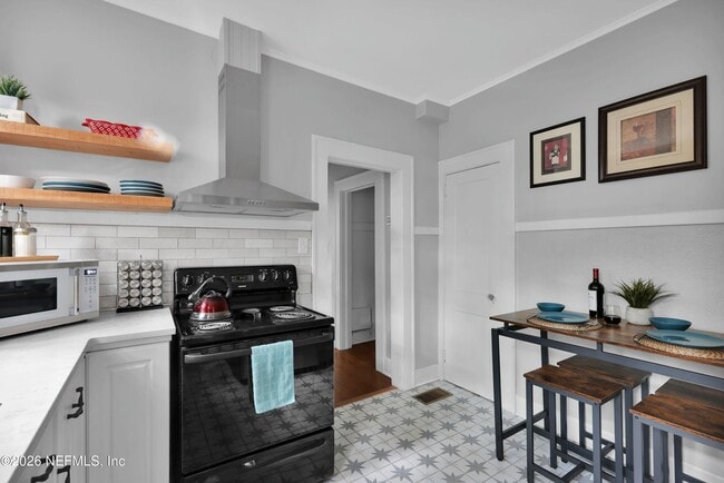 Building Photo - 3623 Hedrick St