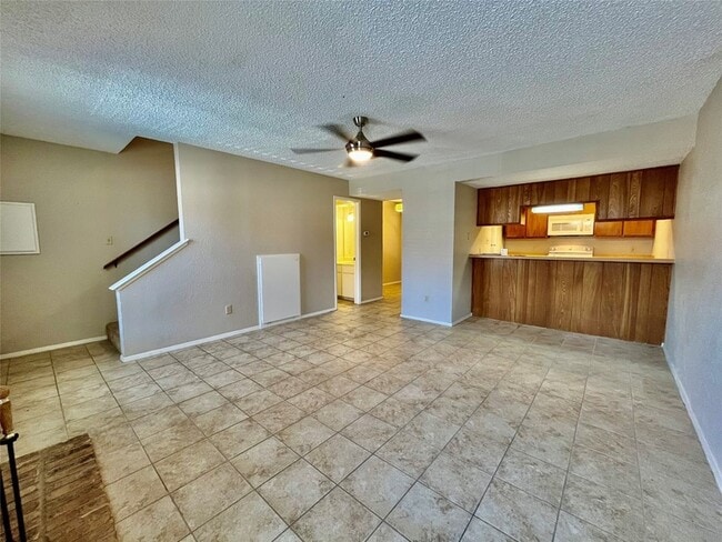 Primary Photo - 1247 Dallas Dr
