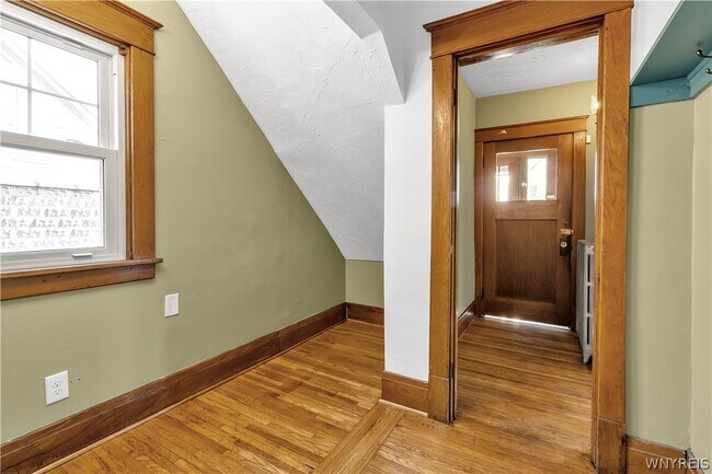 Building Photo - 230 Pennsylvania St