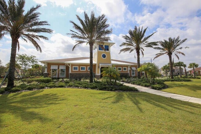 Building Photo - 11832 Sky Acrs Ter