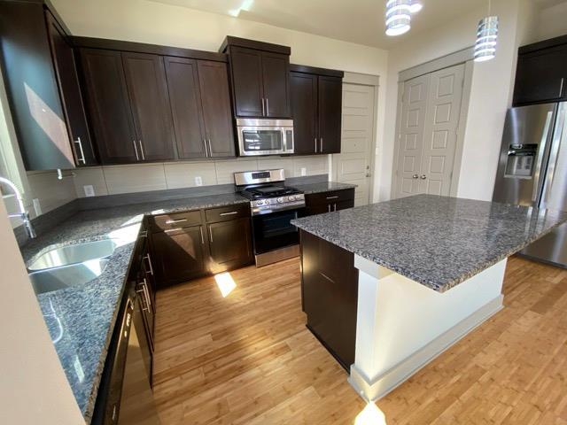 Building Photo - 8500 Bowling Green Dr