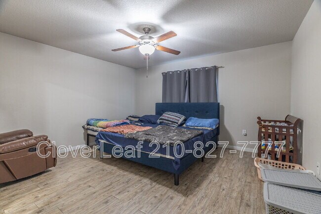 Building Photo - 10423 Legacy Cv