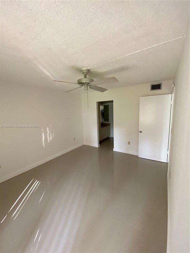 Building Photo - 8015 SW 107th Ave