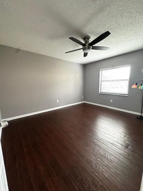 Building Photo - 21820 Cypress Cir