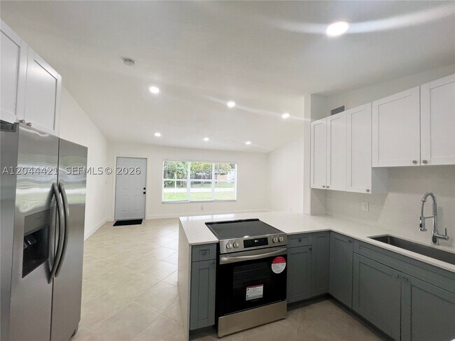 Building Photo - 2679 NW 57th Terrace