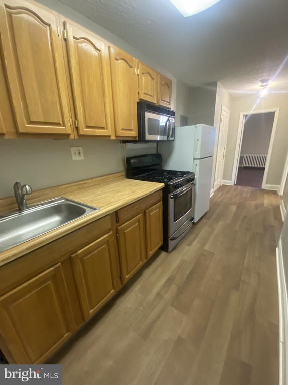 Building Photo - 1723 H St NE