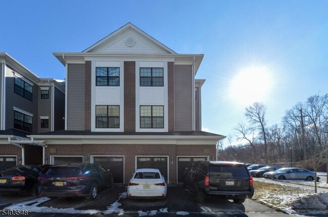 Building Photo - 92 Harvest Wy