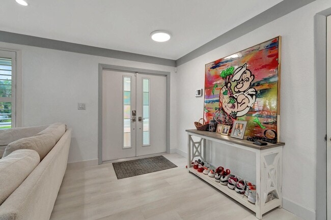 Building Photo - 4450 NE 23rd Ave